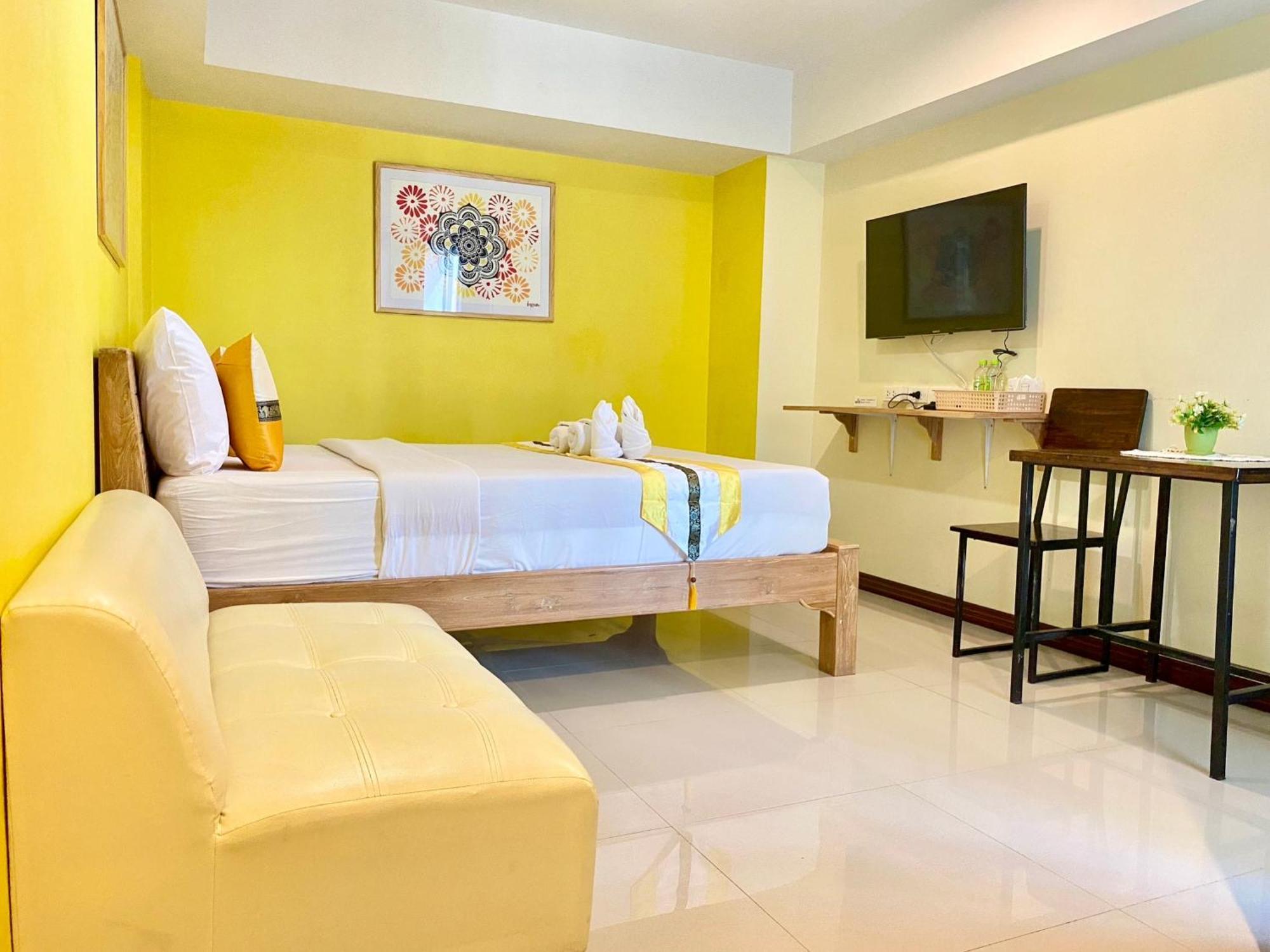 Chinda Boutique Hotel Chiang Mai Exterior photo