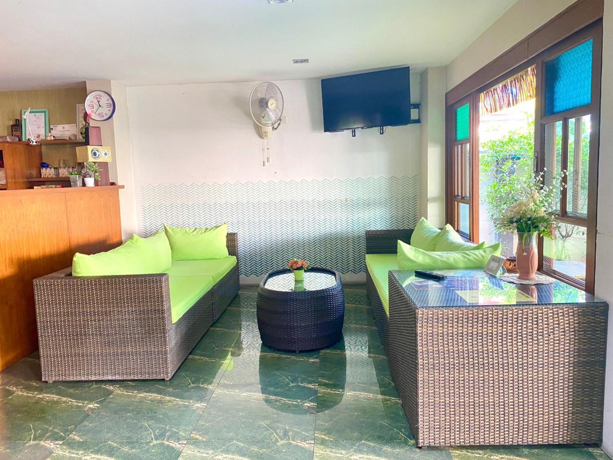 Chinda Boutique Hotel Chiang Mai Exterior photo